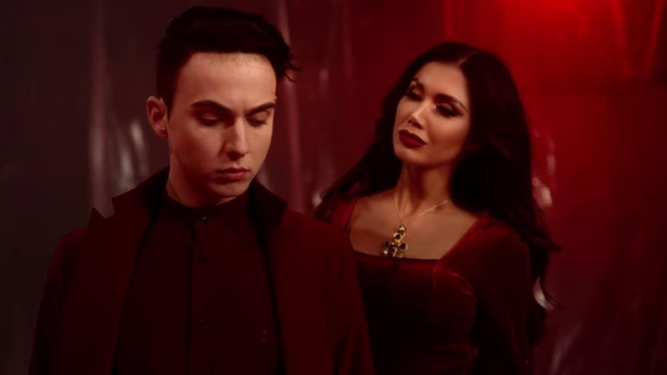 Melovin выпустил клип на песню для Евровидения Melovin выпустил клип на песню для Евровидения